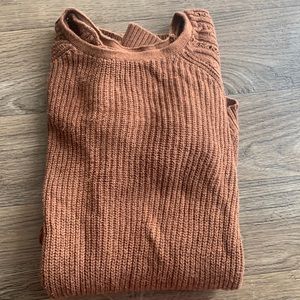 Sonoma sweater size small in rusty brown